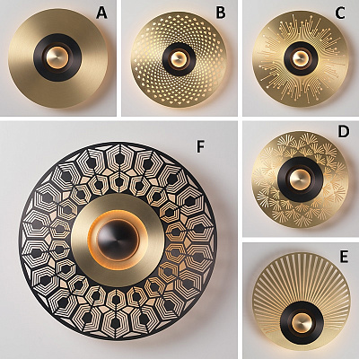 Дизайнерский настенный светильник в виде металлического диска PLANCHET ЛатуньA  фото 1